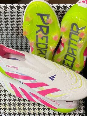 adidas Predator Elite Laceless FG (White/Pink/Green)